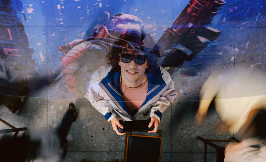 最大173インチ相当、1200p 超高精細ディスプレイ